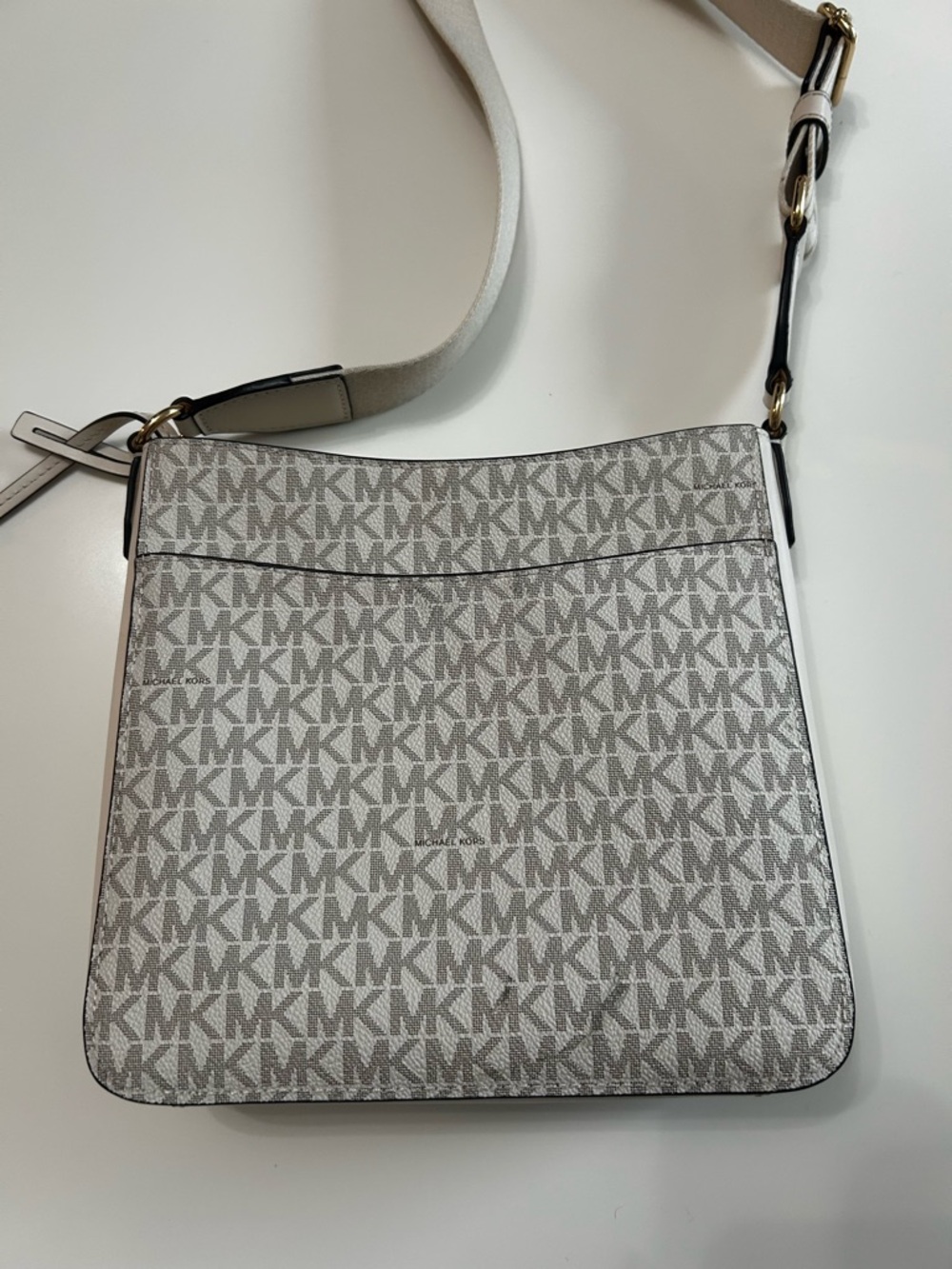 Michael Kors Cream Logo Crossbody Bag with Signature Strap - Picture 6 of 8